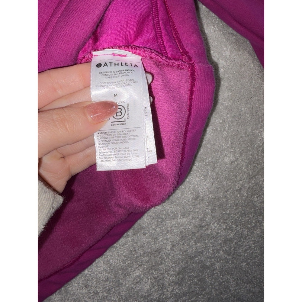 ATHLETA Cozy Karma 1/4 Zip Hoodie Medium Electric‎ Fuchsia #632053 SOFT - Picture 6 of 10